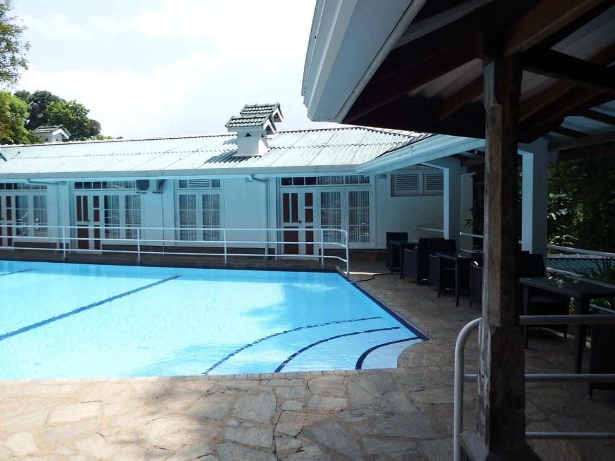 Forest Edge Hotel Ginigathena 외부 사진